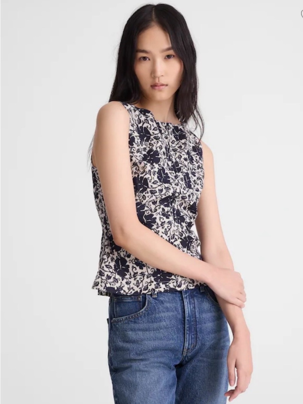 Madewell Cinched Boatneck sleeveless Linen Top